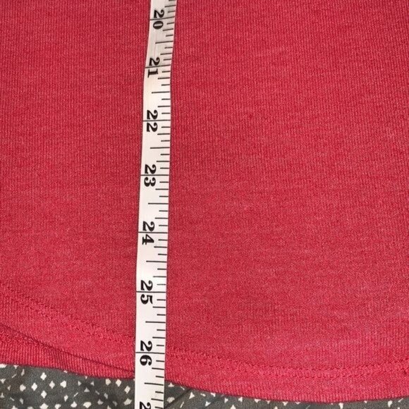 Jerry Leigh Juniors XXL Red Long Sleeve "Blessed" V-Neck Top - Picture 5 of 6